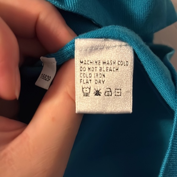 Women’s Knit Tank Top Light Sweater Teal Blue LG August Silk Sleeveless Summer - Picture 4 of 5